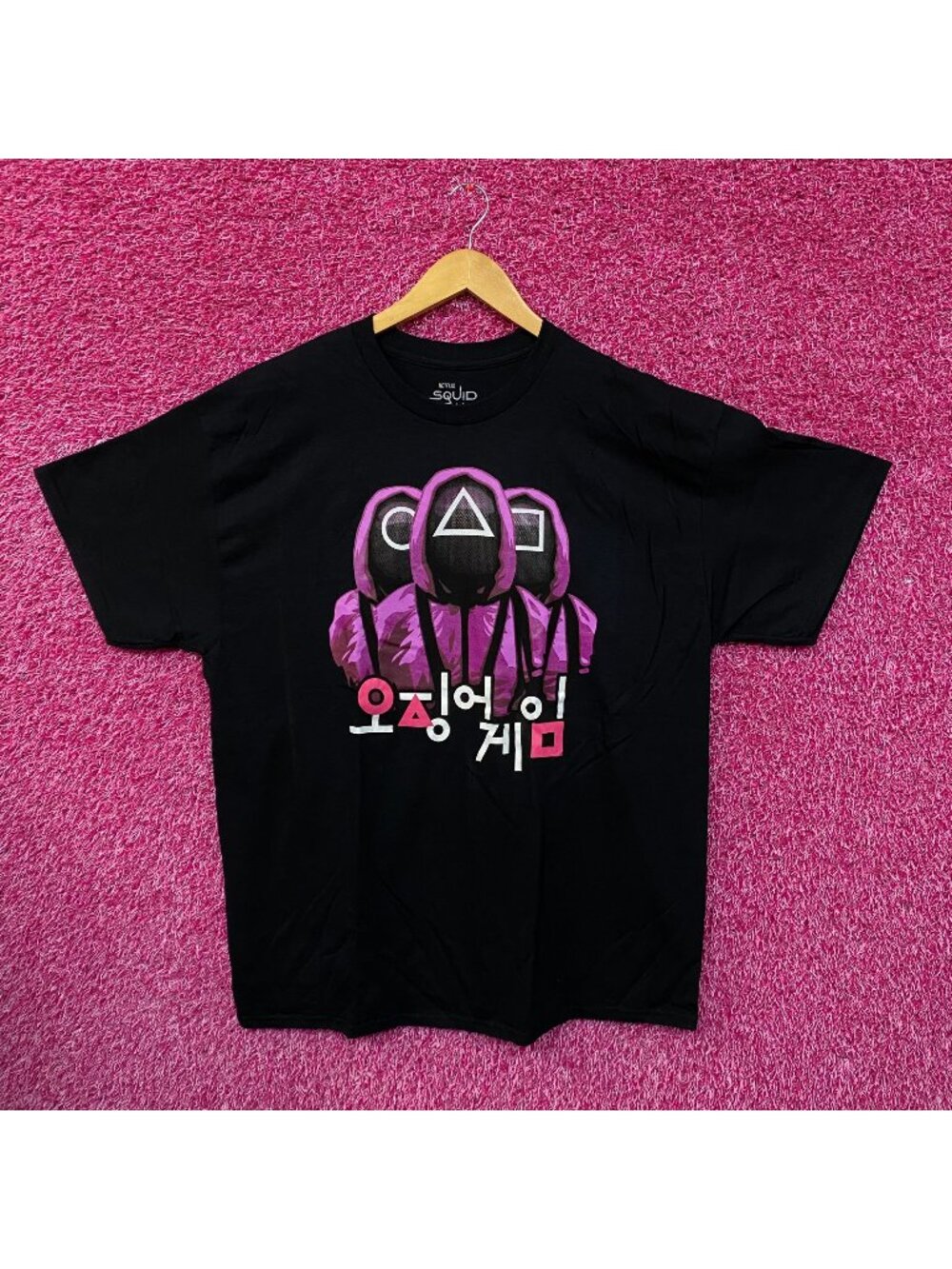 Squid Game The Masked Guards Netflix Series Promo Tee 2X